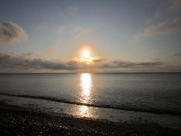 Восход в заливе Анива